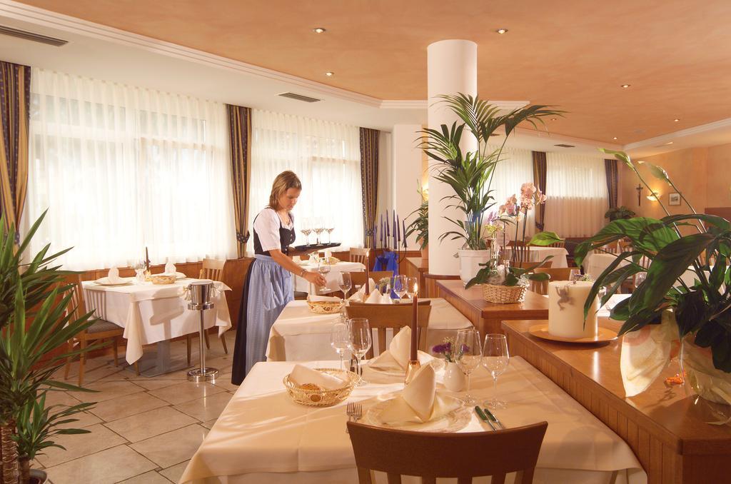 Hotel Tannerhof Шена Екстериор снимка